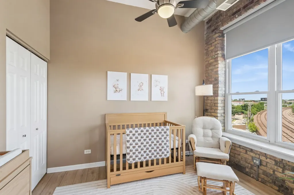949 North Willard Court Chicago IL 60642