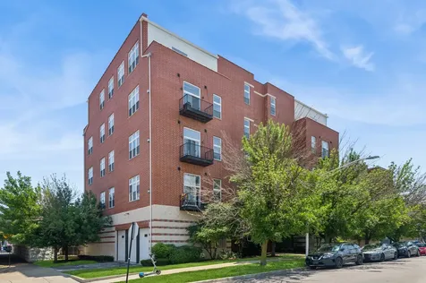 949 North Willard Court Chicago IL 60642