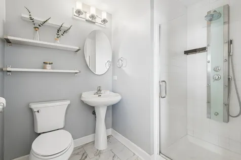 949 North Willard Court Chicago IL 60642