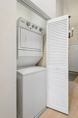 949 North Willard Court Chicago IL 60642