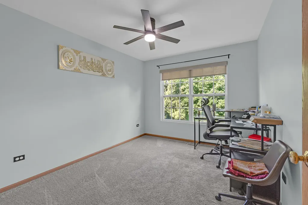 158 North Palmer Drive Bolingbrook IL 60490