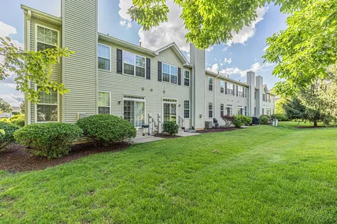 158 North Palmer Drive Bolingbrook IL 60490