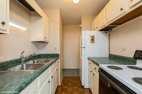607 West Wrightwood Avenue Chicago IL 60614