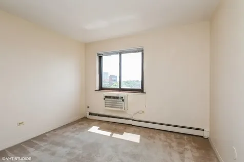 607 West Wrightwood Avenue Chicago IL 60614