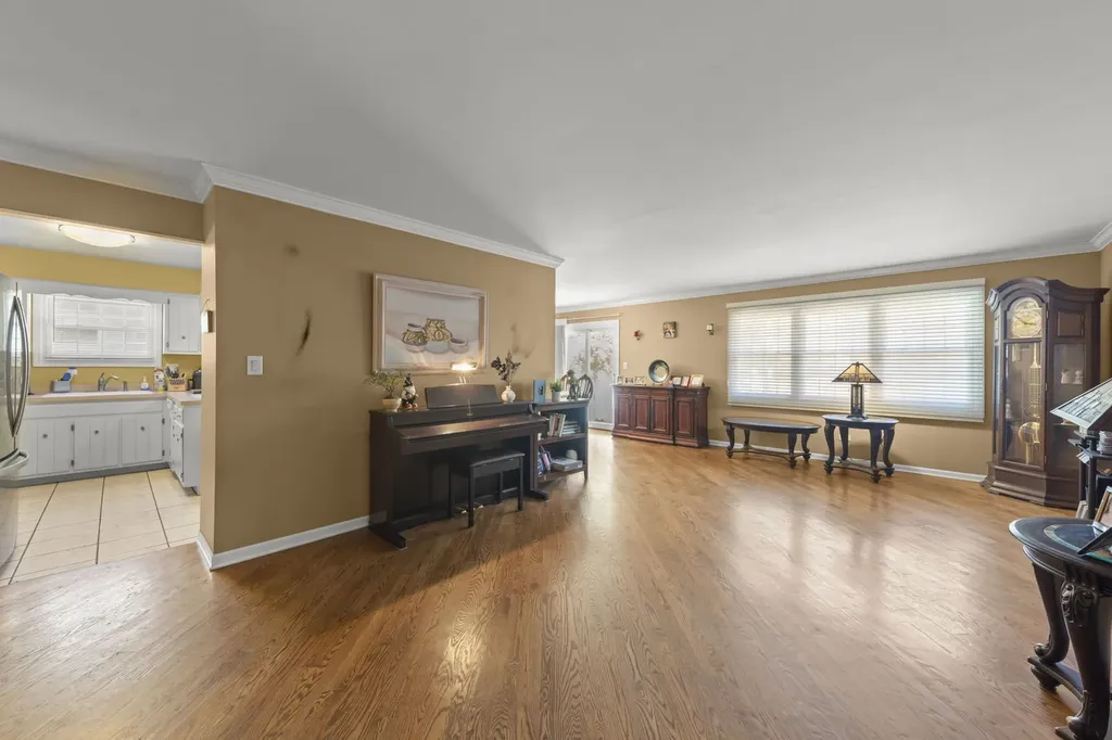 1644 Verdin Lane Naperville IL 60565
