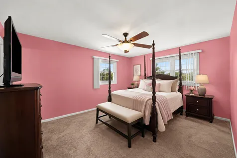 1644 Verdin Lane Naperville IL 60565