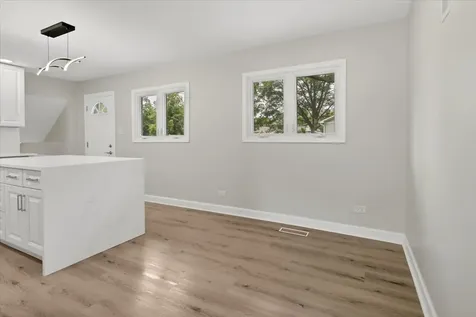 590 Durham Court Hoffman Estates IL 60169