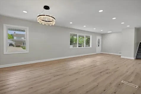 590 Durham Court Hoffman Estates IL 60169