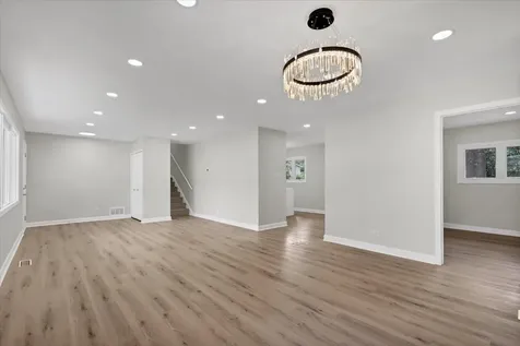 590 Durham Court Hoffman Estates IL 60169
