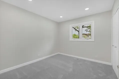 590 Durham Court Hoffman Estates IL 60169