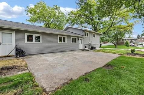 590 Durham Court Hoffman Estates IL 60169