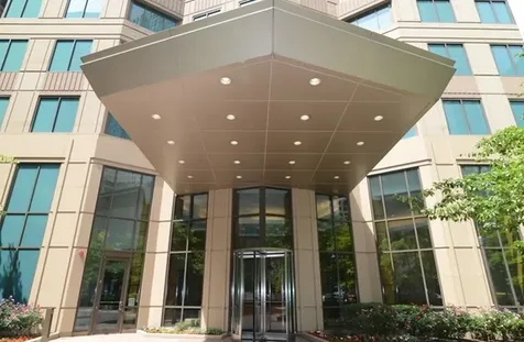 400 North La Salle Drive Chicago IL 60654