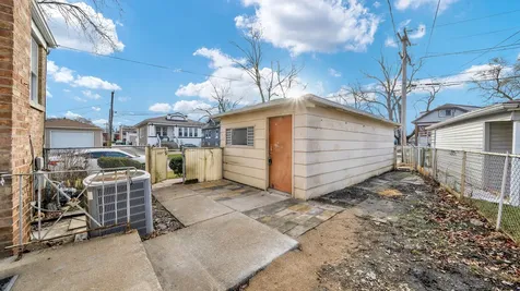 6420 Windsor Avenue Berwyn IL 60402