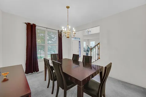 184 Fox Bend Circle Bolingbrook IL 60440