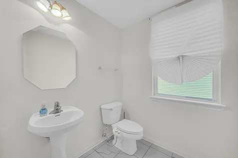 184 Fox Bend Circle Bolingbrook IL 60440