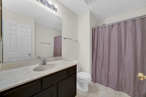 184 Fox Bend Circle Bolingbrook IL 60440