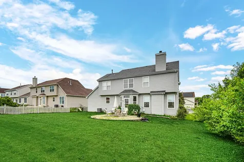 184 Fox Bend Circle Bolingbrook IL 60440