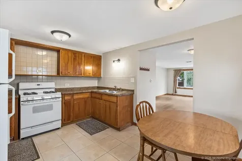 8875 South Corcoran Road Hometown IL 60456