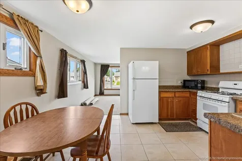 8875 South Corcoran Road Hometown IL 60456