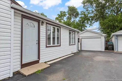 8875 South Corcoran Road Hometown IL 60456