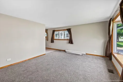 8875 South Corcoran Road Hometown IL 60456