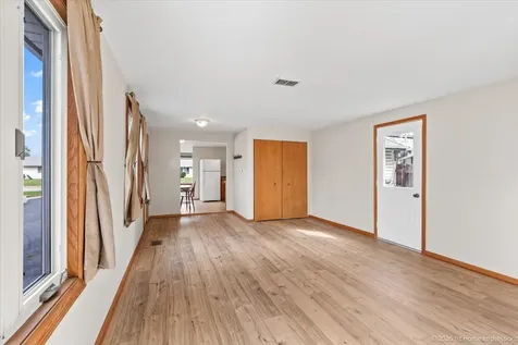 8875 South Corcoran Road Hometown IL 60456