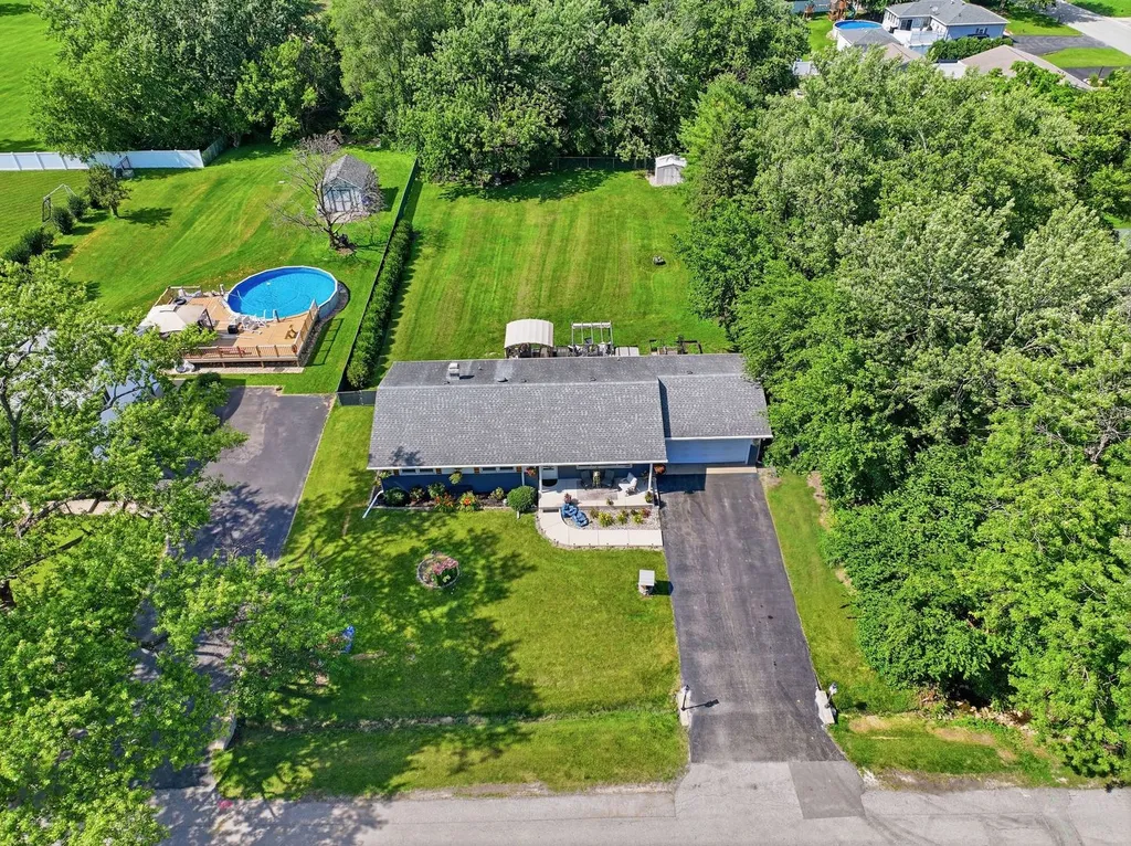 835 Somerset Street New Lenox IL 60451