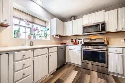 1857 West Ashbury Lane Inverness IL 60067