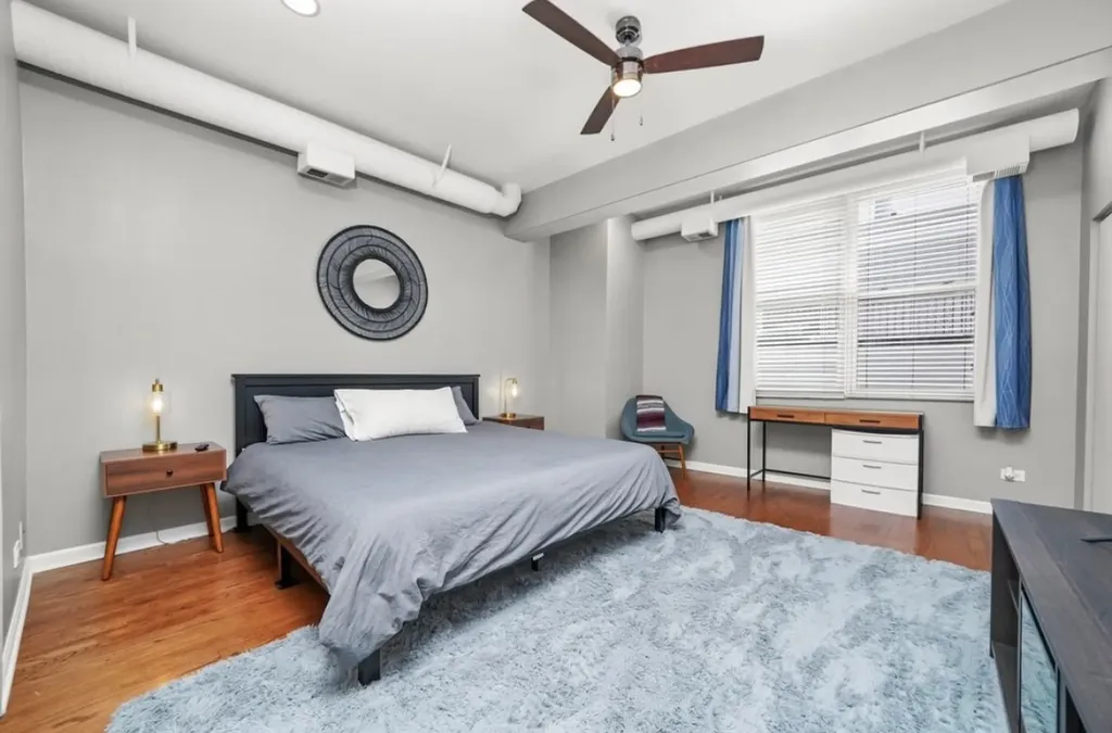2231 North Lister Avenue Chicago IL 60614
