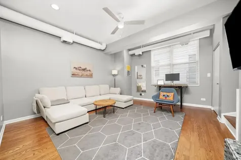 2231 North Lister Avenue Chicago IL 60614