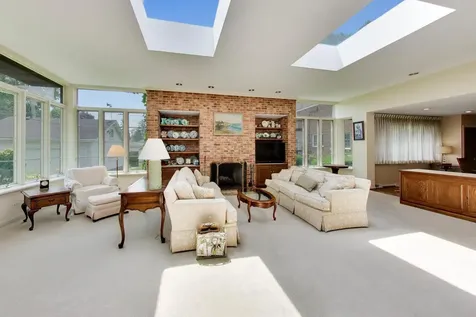 7059 North Olcott Avenue Chicago IL 60631