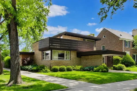 7059 North Olcott Avenue Chicago IL 60631