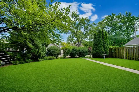 7059 North Olcott Avenue Chicago IL 60631