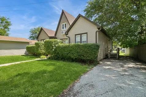 33575 North Lake Shore Drive Grayslake IL 60030