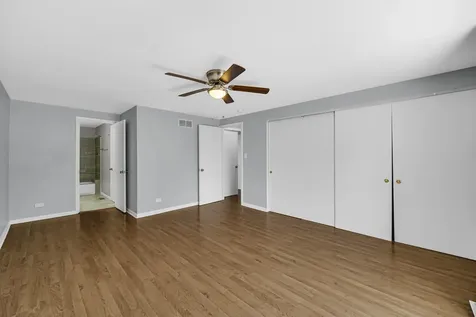 2210 Langdon Place Hoffman Estates IL 60169