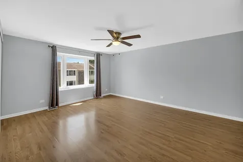 2210 Langdon Place Hoffman Estates IL 60169