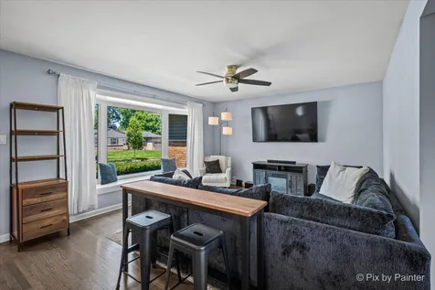 1441 East Joan Drive Palatine IL 60074