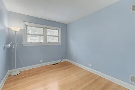 770 Cordial Drive Des Plaines IL 60018
