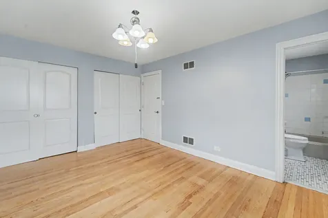 770 Cordial Drive Des Plaines IL 60018