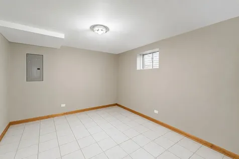 770 Cordial Drive Des Plaines IL 60018