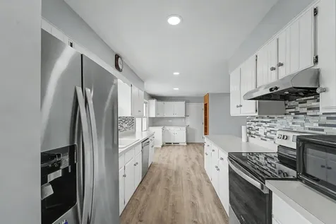 770 Cordial Drive Des Plaines IL 60018