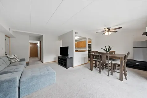 9800 Sayre Avenue Chicago Ridge IL 60415
