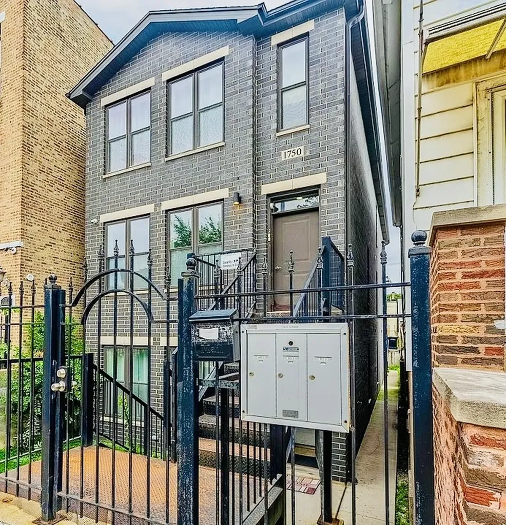 1750 West Cermak Road Chicago IL 60608