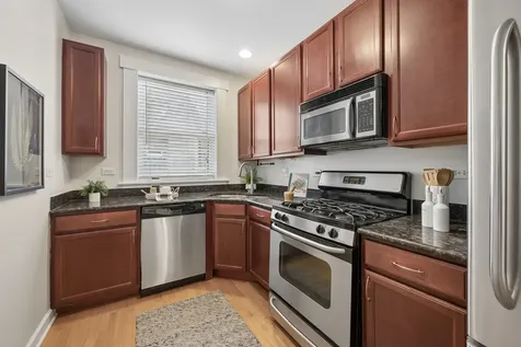 5919 North Paulina Street Chicago IL 60660