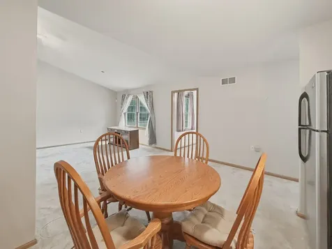 771 South Parkcrest Drive Freeport IL 61032