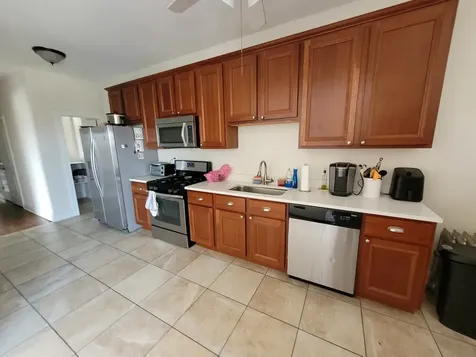 6757 North Sheridan Road Chicago IL 60626