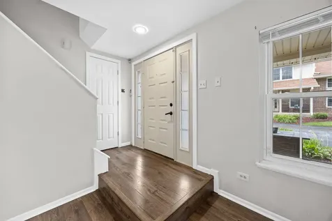 16030 85TH Place Tinley Park IL 60487