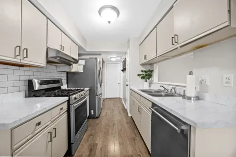 16030 85TH Place Tinley Park IL 60487