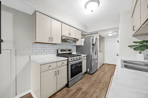 16030 85TH Place Tinley Park IL 60487
