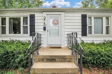 425 South Beech Street Arthur IL 61911